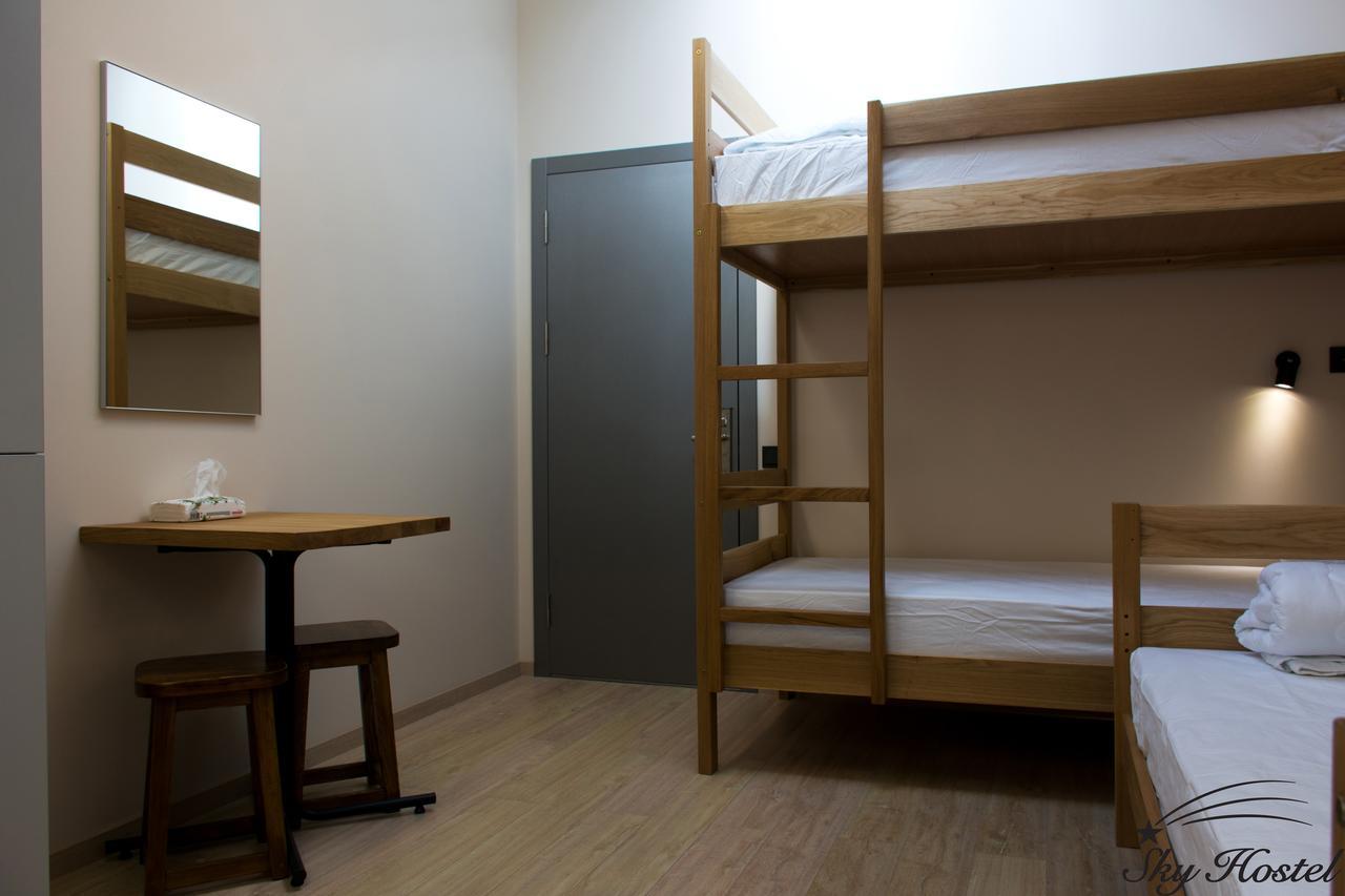 Sky Hostel 키예프 외부 사진